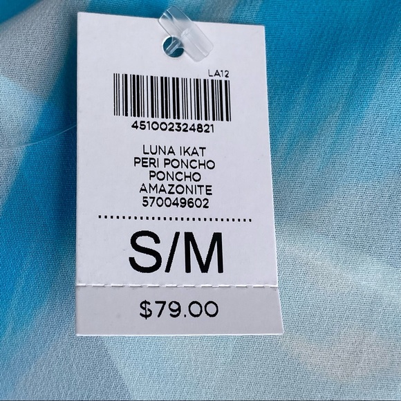 Chico’s Luna Ikat Peri Poncho - Picture 14 of 15